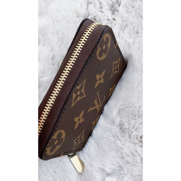 LOUIS VUITTON Zippy Coin Purse - Picture 3 of 4